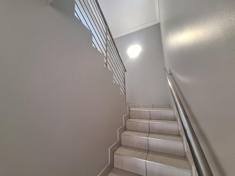 4 Bedroom Property for Sale in Hartenbos Landgoed Western Cape